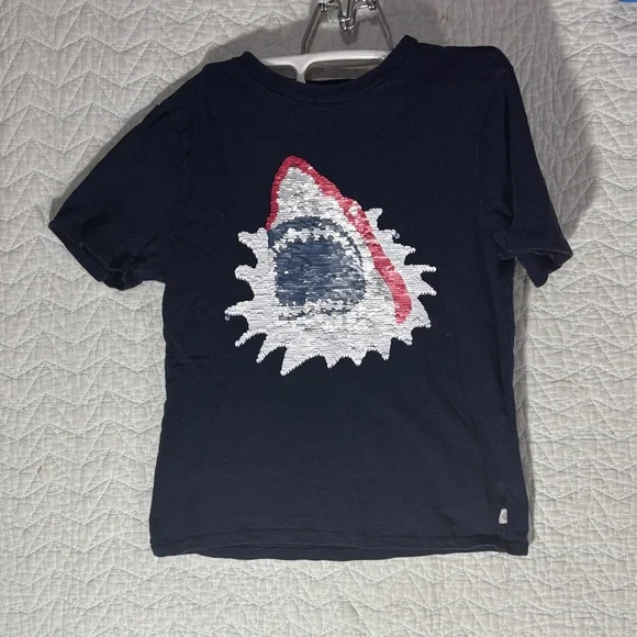 GAP Dark Blue Tee with Shark Sequin Design - Picture 1 of 6